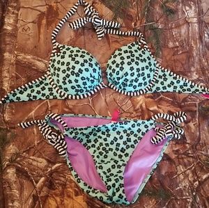 Victoria's Secret bikini